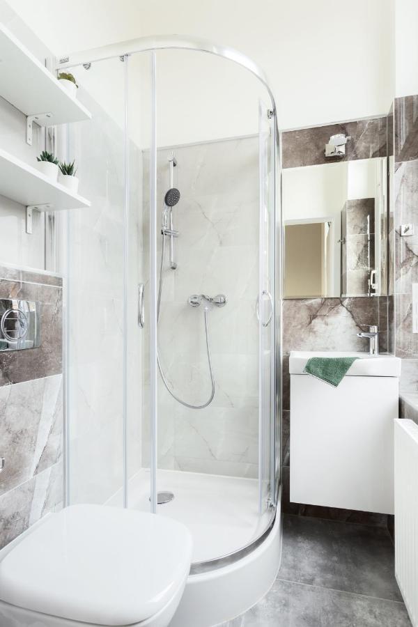 Przytulna Kawalerka 10Min Pieszo Od Dworca/Galerii Apartment Katowice Ngoại thất bức ảnh
